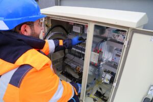 Elektroinstallation in der Wohnung: Was Mieter wissen müssen