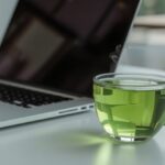 Grüntee statt Kaffee: Besser arbeiten mit Functional Drinks