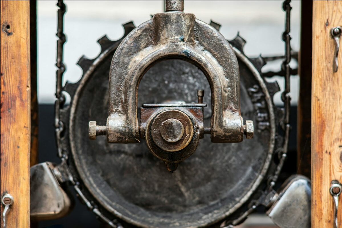 Warum Gebrauchtmaschinen für den Mittelstand eine Kosten-effiziente Lösung sind