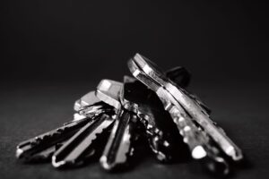 Schlüsselverlust: Was Mieter & Eigentümer wissen müssen